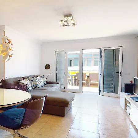 Centric - Solarium Terrace - Sea Views Lägenhet *